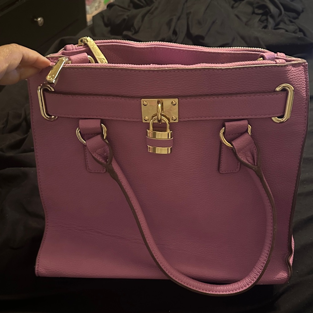 Elegant Pink Handbag
